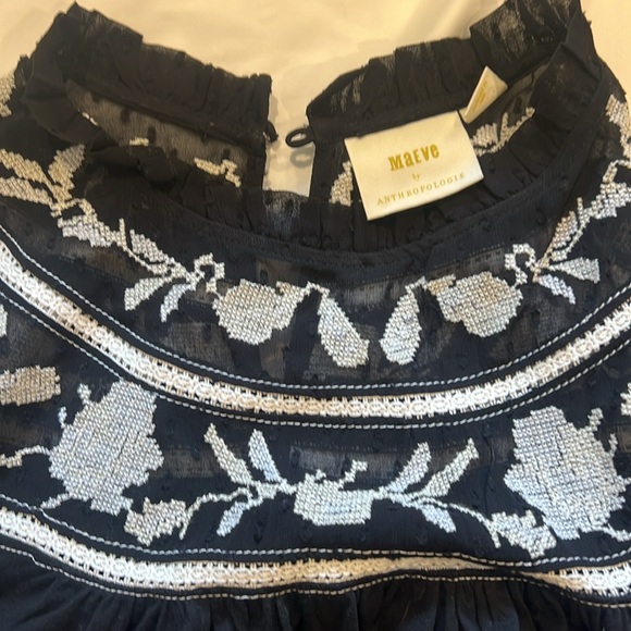 Maeve by Anthropologie black and white embroidered blouse - Picture 2 of 2